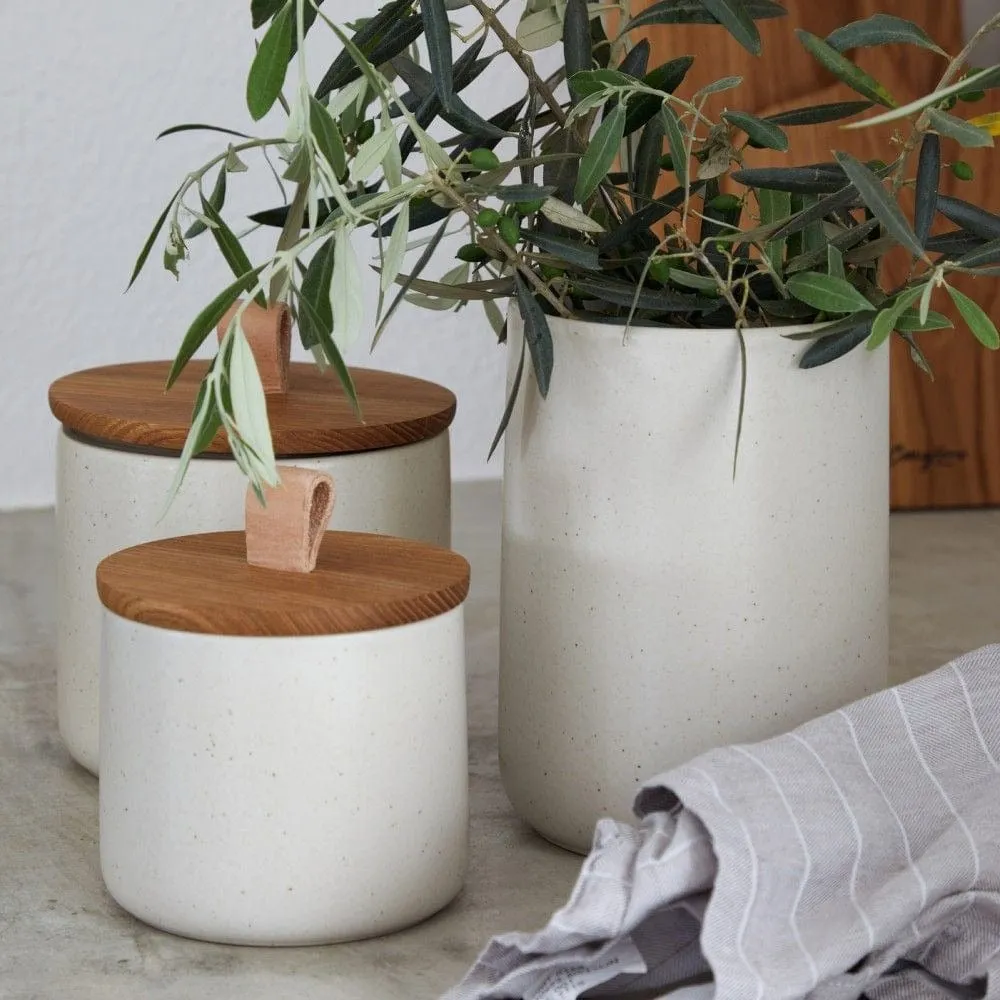 Casafina Pacifica Canister w/ Oak Wood Lid - Vanilla