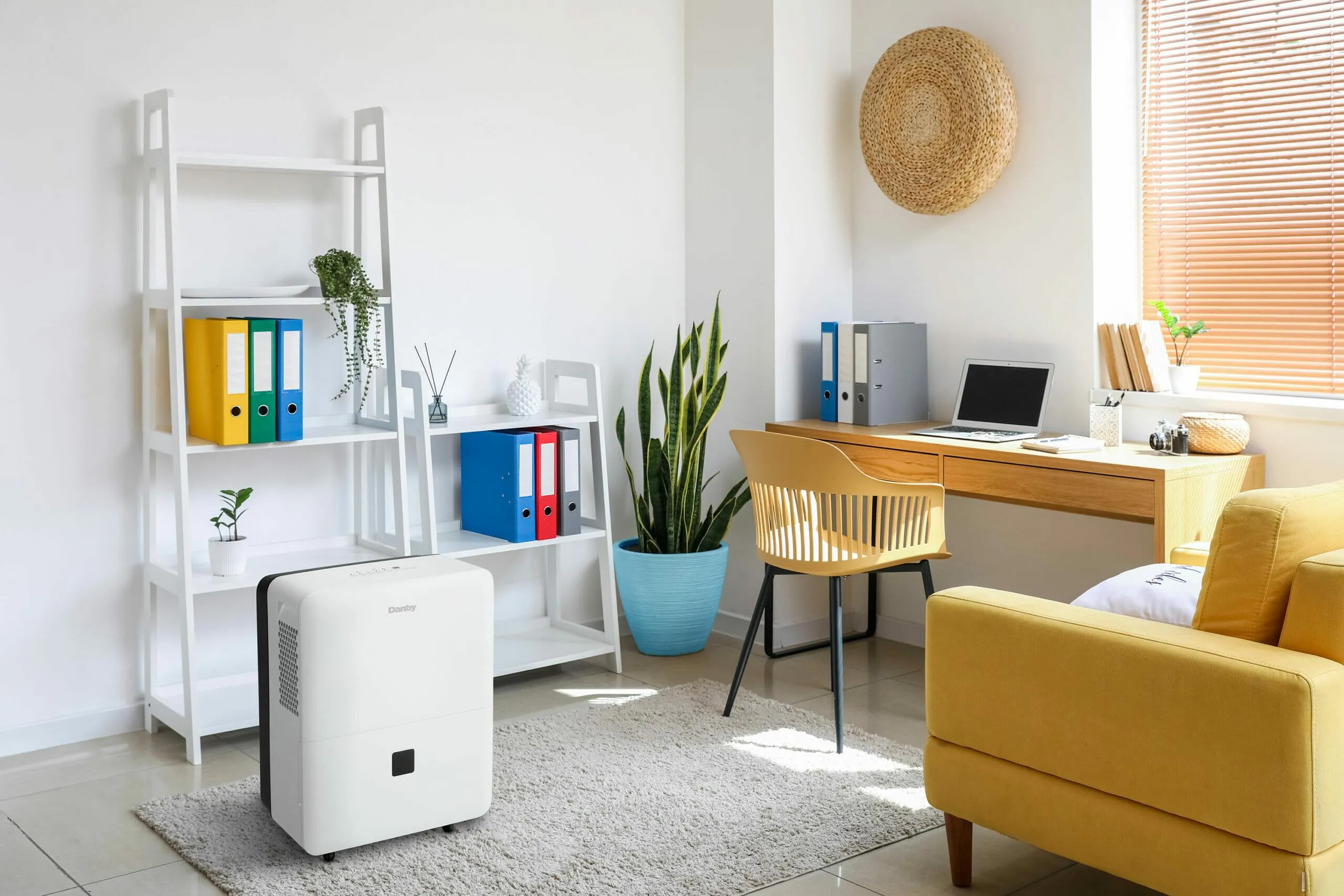 Danby DDR040BJ2WDB Danby 40 Pint Dehumidifier