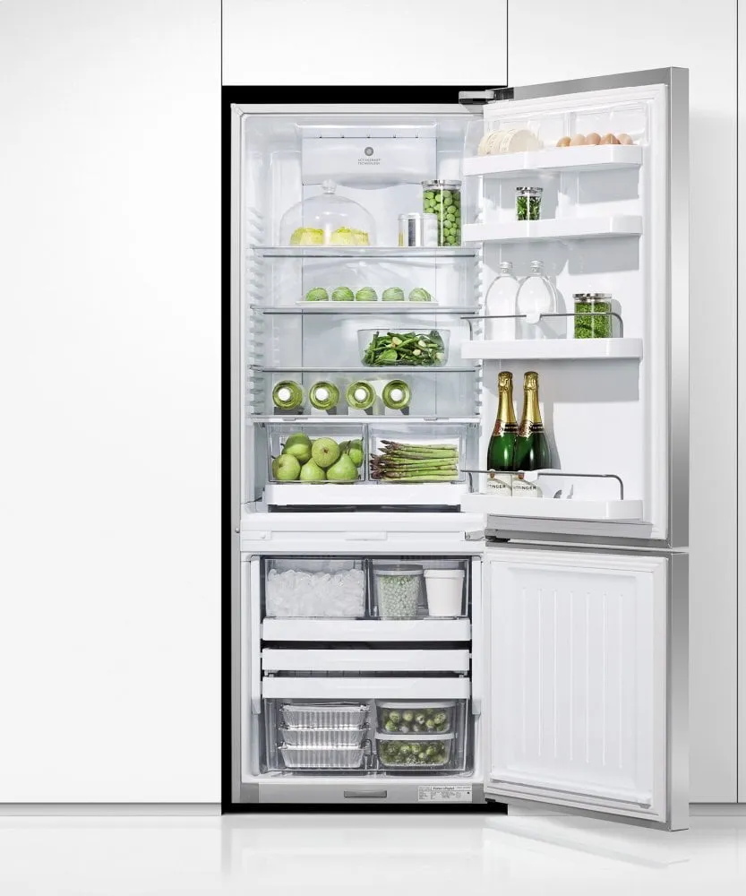 Fisher & Paykel RF135BDRJX4 Freestanding Refrigerator Freezer. 25. 13.5 Cu Ft. Ice