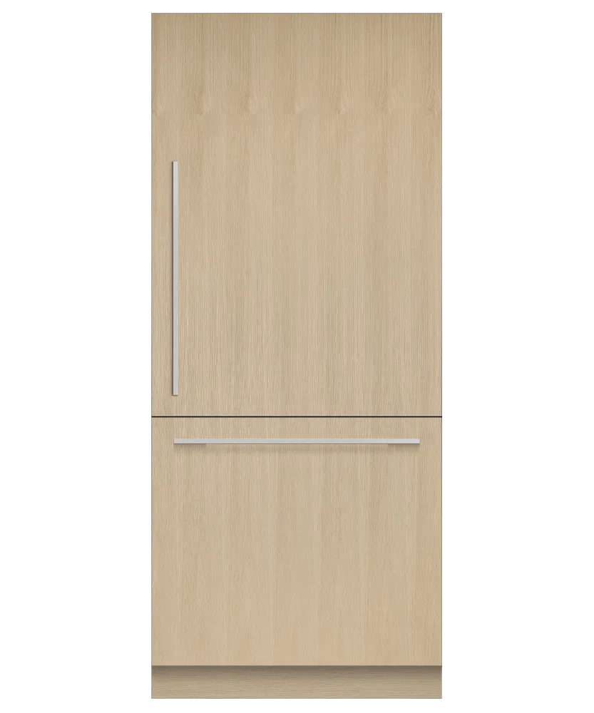 Fisher & Paykel RS3684WRUVK5 Integrated Refrigerator Freezer. 36. 19.2 Cu Ft. Ice & Water