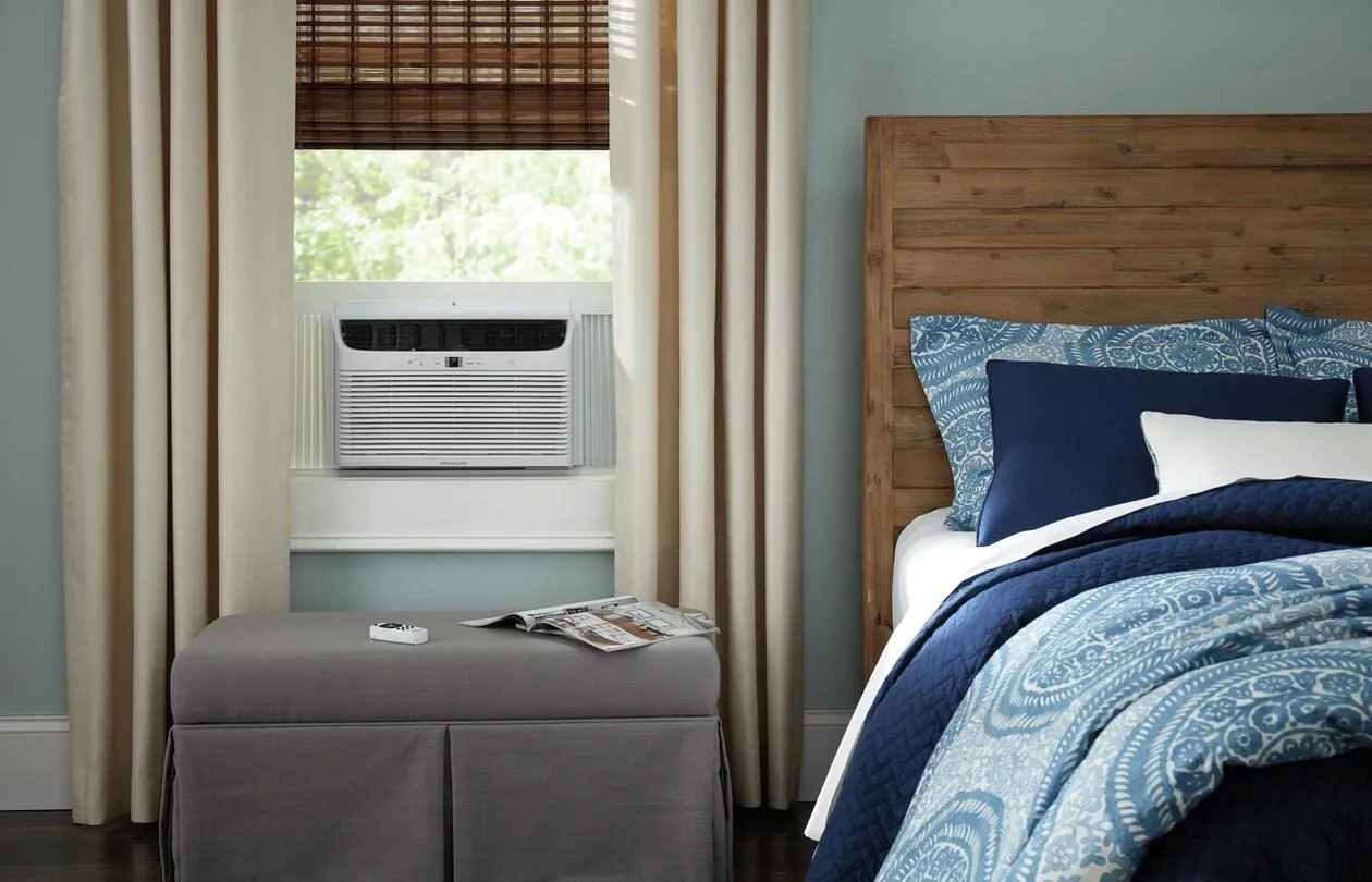 Frigidaire FHWW253WC2 Frigidaire 25.000 Btu Connected Window Air Conditioner With Slide Out Chassis