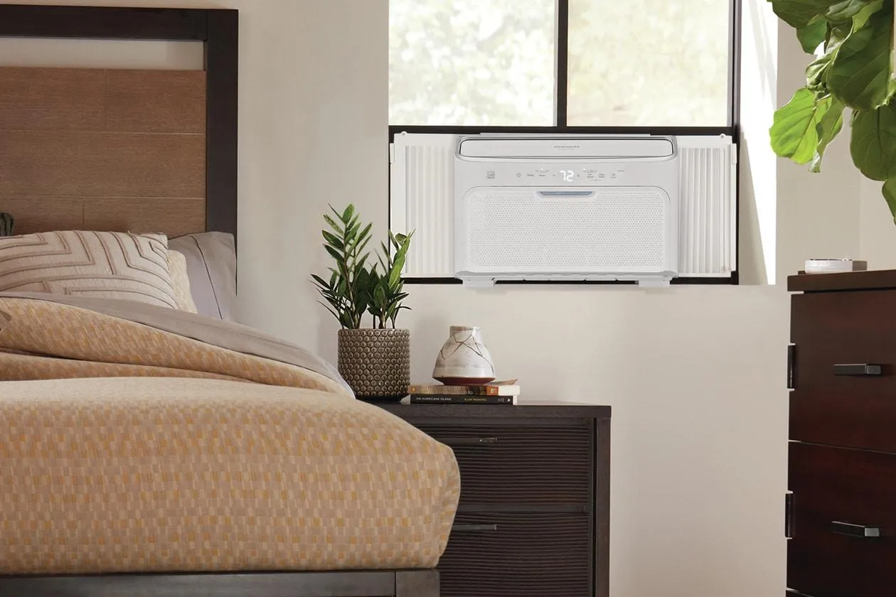 Frigidaire GHWQ083WC1 Frigidaire Gallery 8.000 Btu Inverter Quiet Temp Smart Room Air Conditioner