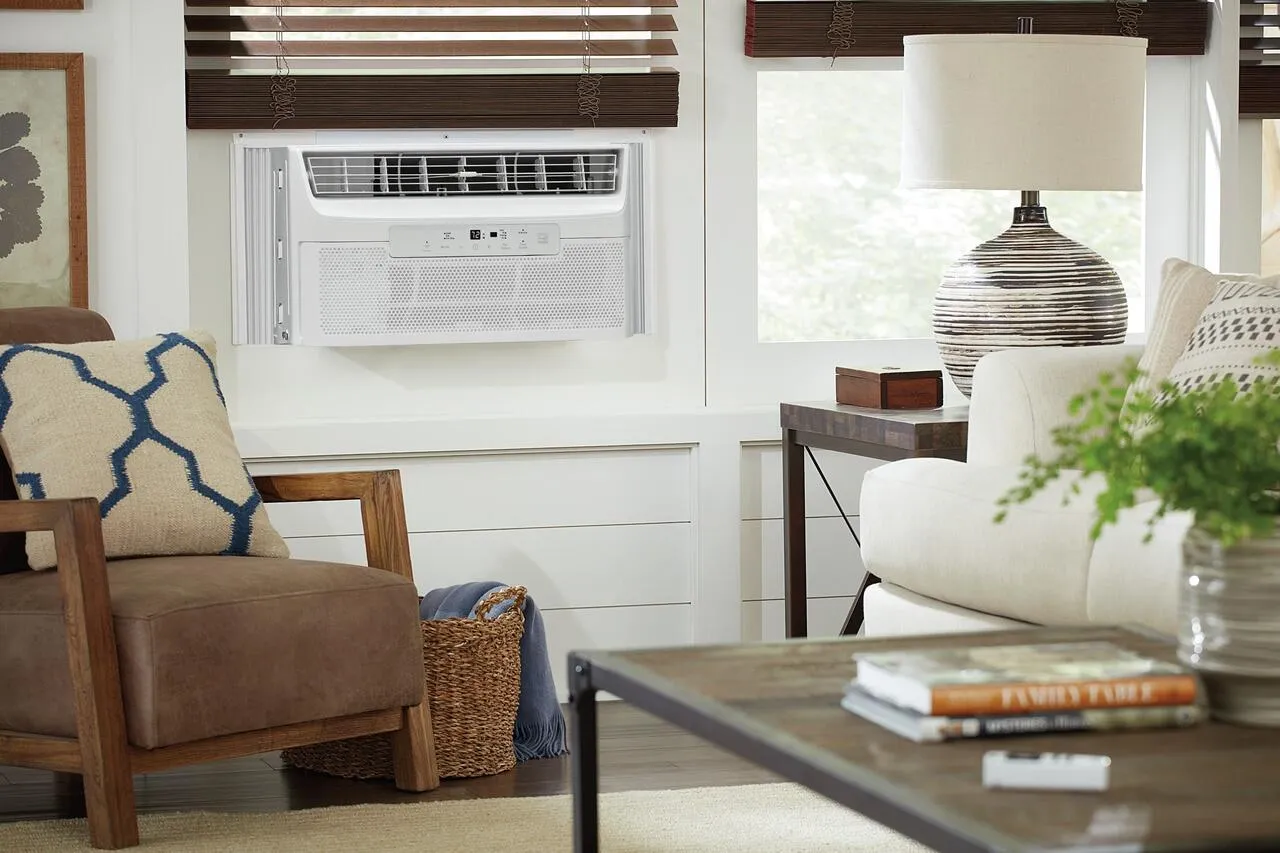 Frigidaire GHWW063WB1 Frigidaire Gallery 6.000 Btu Quiet Temp Smart Room Air Conditioner