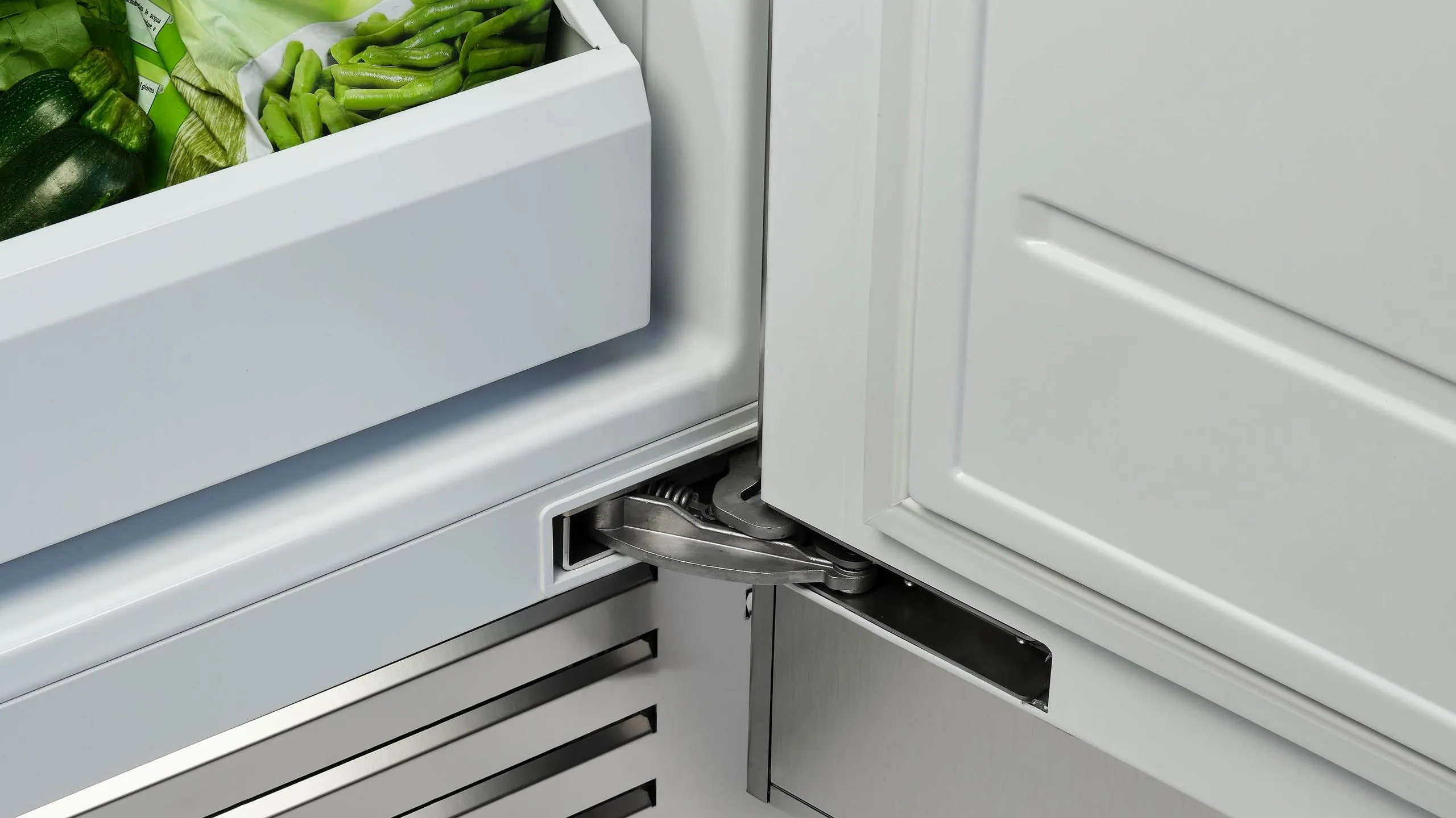 Fulgor Milano F7SFC24S1R 24 Freezer Column