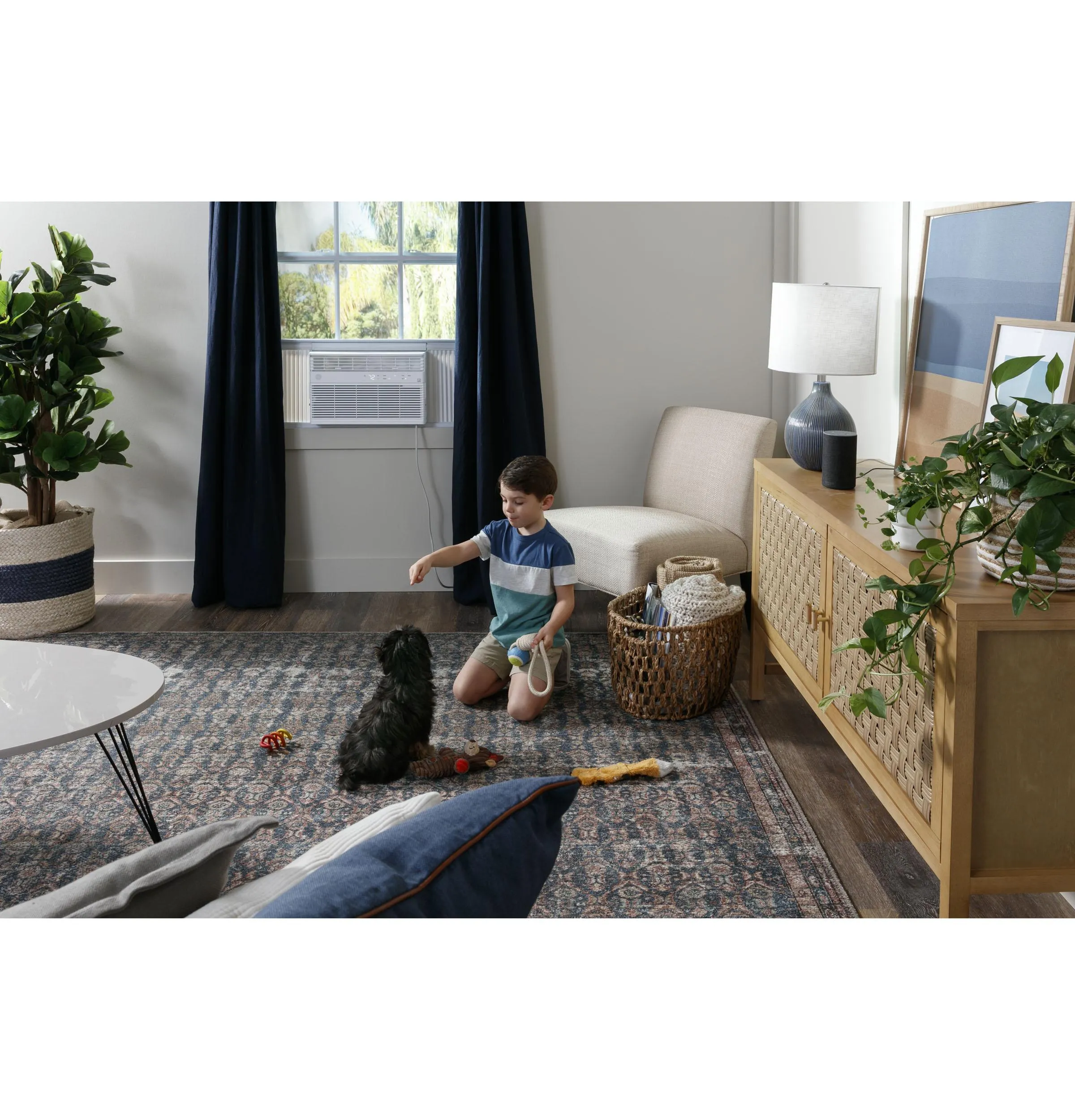 Ge Appliances AHE18DZ Ge 18.000 Btu Heat/Cool Electronic Window Air Conditioner For Extra-Large Rooms Up To 1000 Sq. Ft.