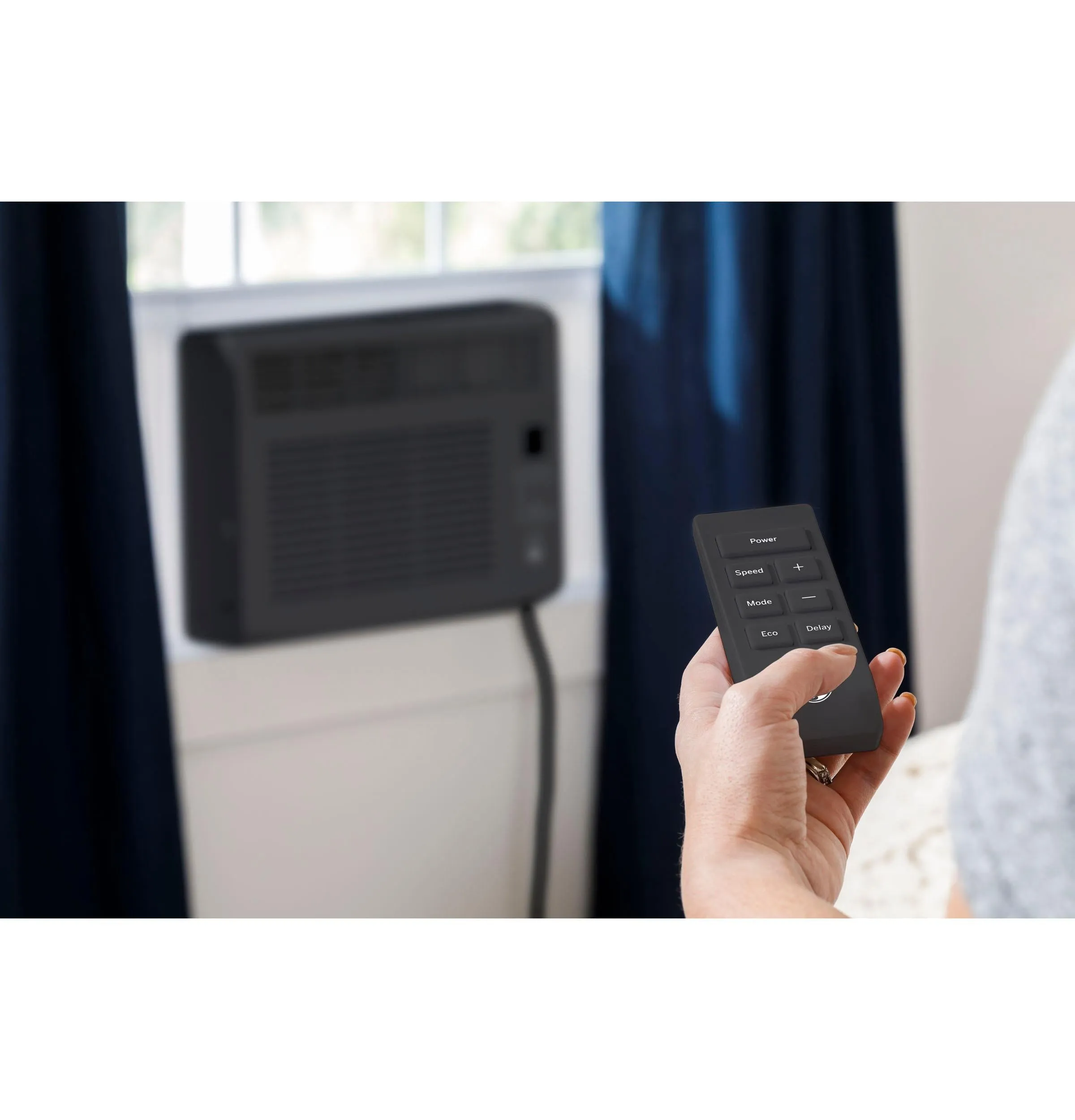 Ge Appliances AHEF06BC Ge 6.000 Btu Electronic Window Air Conditioner For Small Rooms Up To 250 Sq Ft.. Black
