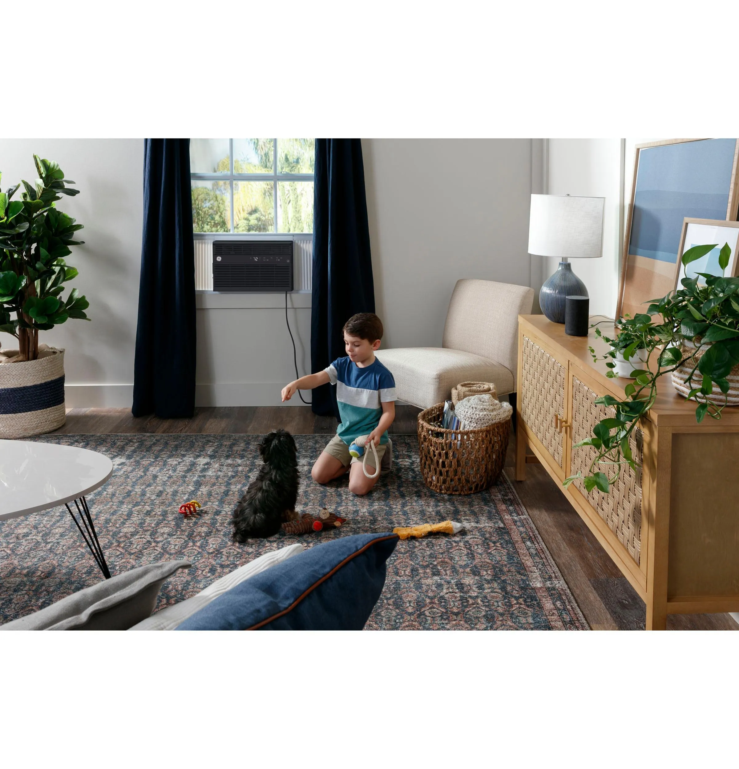 Ge Appliances AHEU08BC Ge Energy Star 8.000 Btu Smart Electronic Window Air Conditioner For Medium Rooms Up To 350 Sq. Ft.. Black