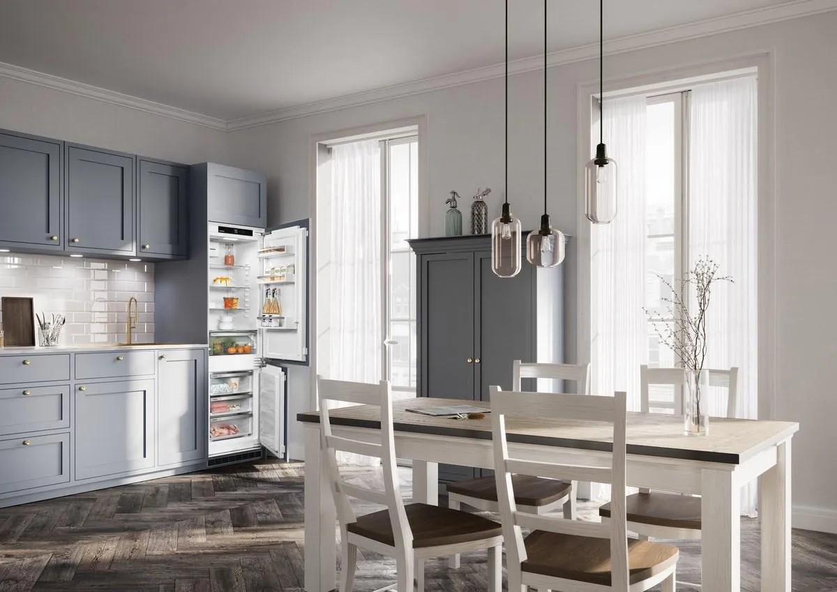 Liebherr IC5110IMPC Integrated Fridge-Freezer With Easyfresh And Nofrost