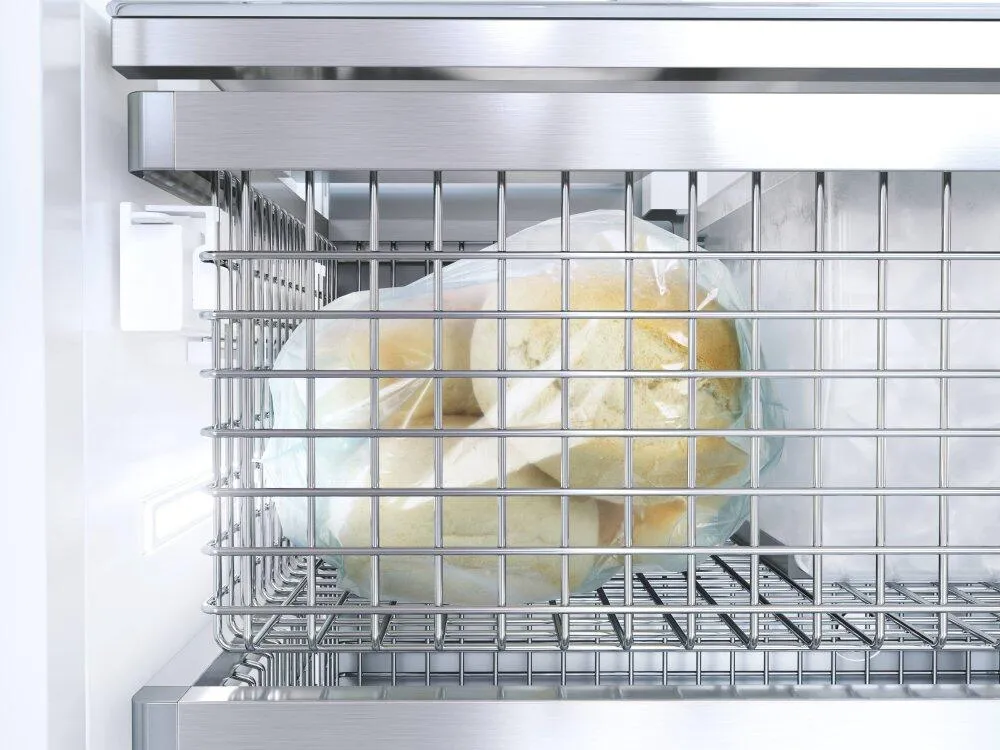 Miele F2911SF Stainless Steel- Mastercool&#8482; Freezer For High-End Design And Technology On A Large Scale.