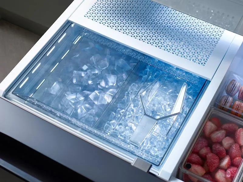 Samsung RF24BB6600QL Bespoke 3-Door French Door Refrigerator (24 Cu. Ft.) With Beverage Center&#8482; In Stainless Steel