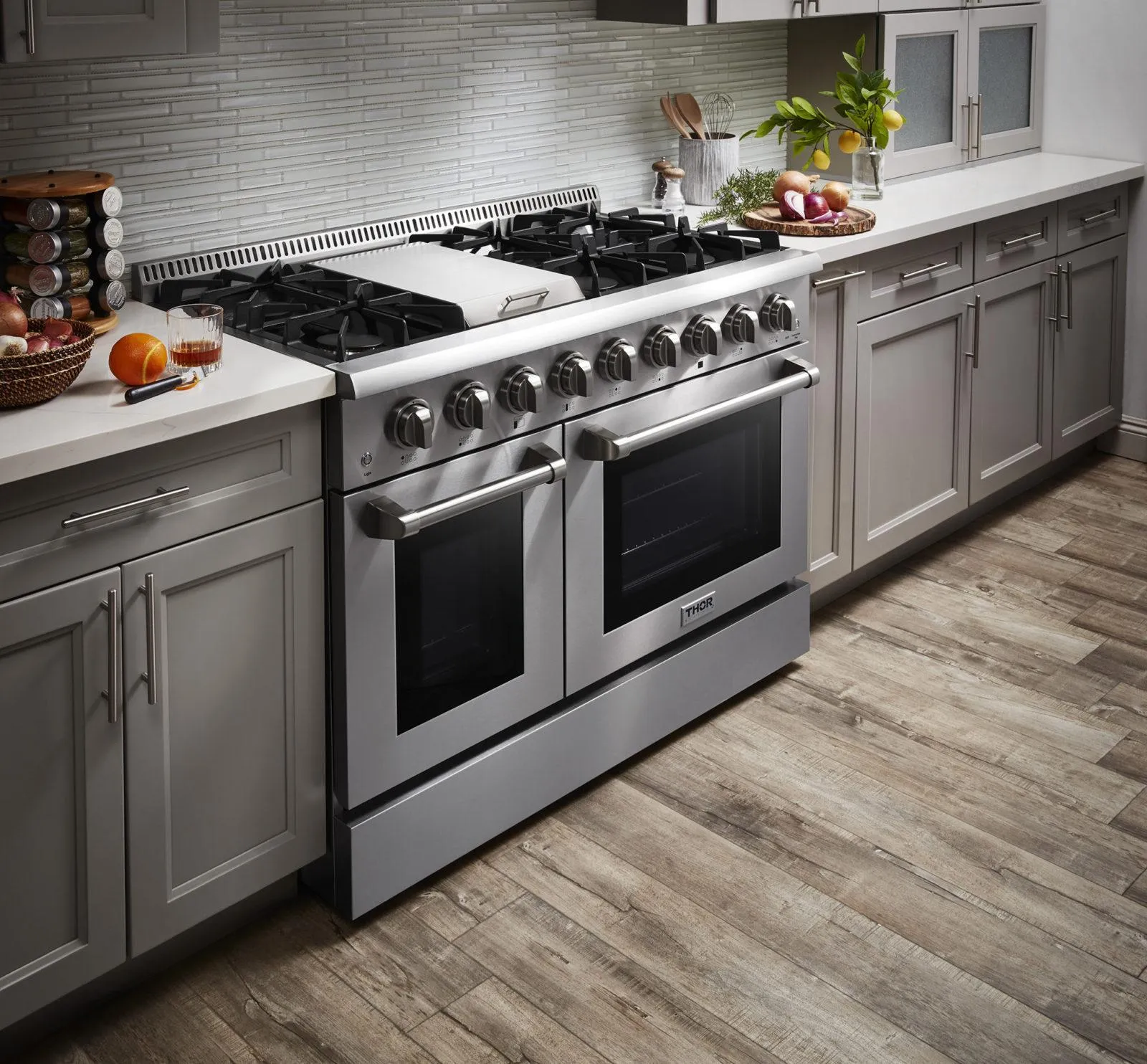 Thor Kitchen HRD4803ULP 48 Inch Professional Dual Fuel Lp Gas Range In Stainless Steel