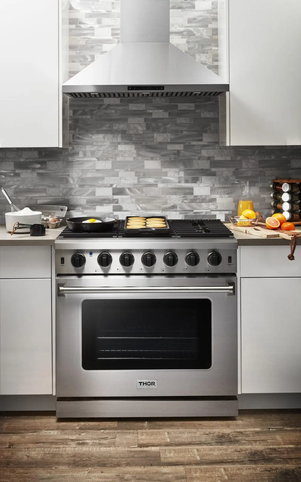 Thor Kitchen LRG3601ULP 36 Inch Gas Range In Stainless Steel - Liquid Propane