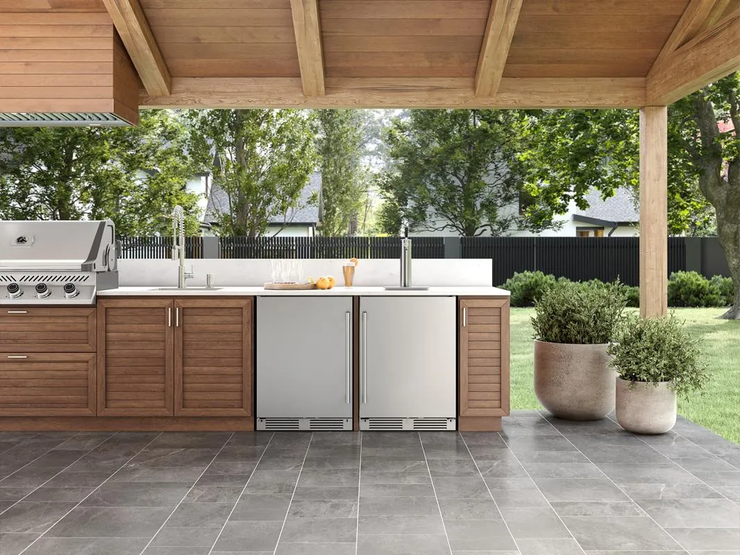 Zephyr PRKB24C01ASOD 24 Outdoor Kegerator & Beverage Cooler